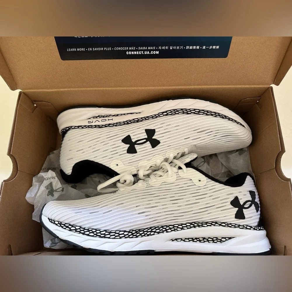 UA Hovr Velociti 3 Shoes - Picture 1 of 8